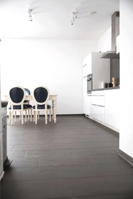 Modern & Bright 1br Flat Apartamento Luxemburgo